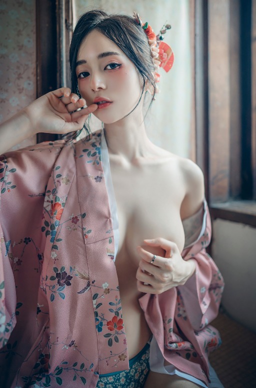 伊博拉病毒 封面